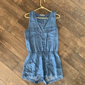 Love stitch denim romper
